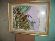 Obrazy v rámech (mal., vyšív.),intarzie - 2