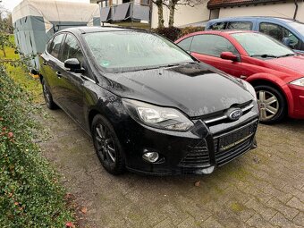 Ford fokus 1.5 benz rok 2014 - 2