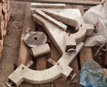 Lunety pro soustruh o délce 10m - 2