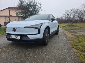 VOLVO EX30 PURE ELECTRIC SINGLE ENGINE XTENDED RANGE AUT PL - 2