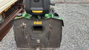 Prodám traktůrek John Deere x300R - 2
