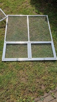 Blok voliér pro malé exoty - 2