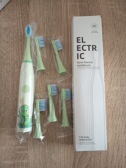 Dětský elektrický kartáček - 2