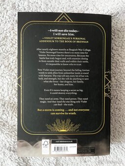 Kniha Onyx Storm - 2