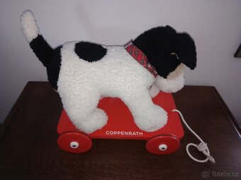 V Ý P R O D E J ... Pejsek na kolečkách. - 2