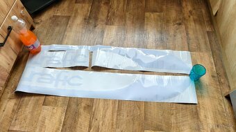 Nálepka na auto Trafic renault - 2