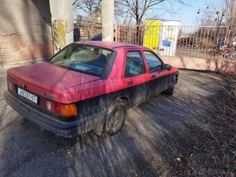Ford Sierra 2.0 OHC - 2