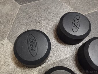 Ford - středové pokličky - 2