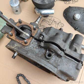 Jawa robot motor - 2