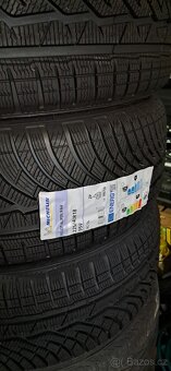 Pneu Michelin Pilot Alpin 225/45 R 18 - 2