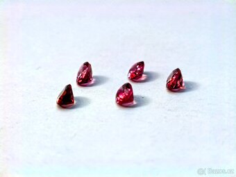Turmaliny-lot-2,18 ct. - 2