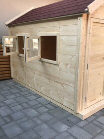 dětský dřevěný zahradní domek - 2