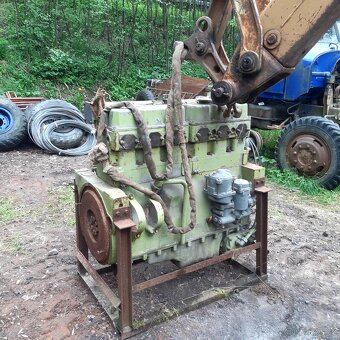 Motor ifa 6 válec - 2