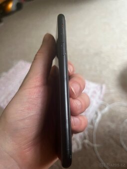 Prodej Iphone se 2020 64GB - 2