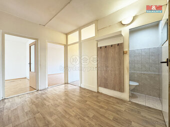 Prodej bytu 2+1, 62 m², Karlovy Vary, ul. Krušnohorská - 2