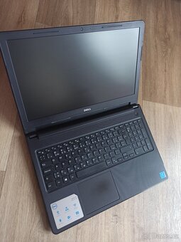 Dell Vostro 15 3568 15,6“/PG4415U/SSD256GB/RAM12GB/DVD±RW - 2