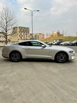 FORD MUSTANG 2019 5,0 GT 331kw 60xxx km - 2