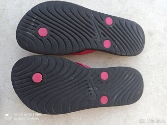 Dámské žabky Nike - vel. 36,5 - 2