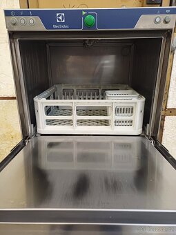 Podpultová barová myčka Electrolux EGWSG - 2