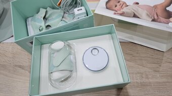 Owlet Smart Sock 3 - 2