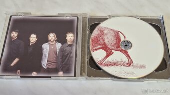 2 CD FOO FIGHTERS - In Your Honor. - 2