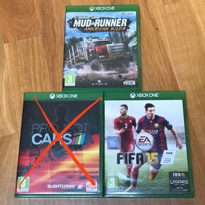 XBOX ONE 500 GB • ovladače • hry - 2