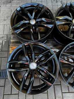 Alu kola, disky r19 5x112 Audi - 2