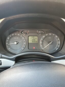 Škoda octavia 2 1.6fsi - 2