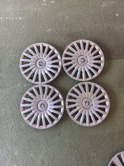 Sady origo krytů kol Vw, Škoda, Nissan 15" a 16" viz. foto - 2