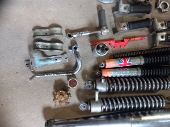 Simson S51 ruzne dily - 2