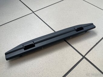 drzak vetrne clony - mazda mx5 NC - 2