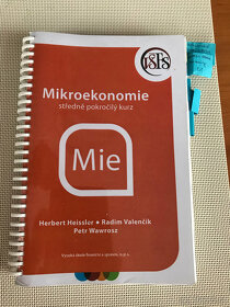 Mikroekonomie - 2x učebnice, skripta - 2