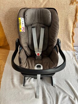Autosedačka Cybex Cloud Q Plus + ISOFIX Base Q-Fix - 2