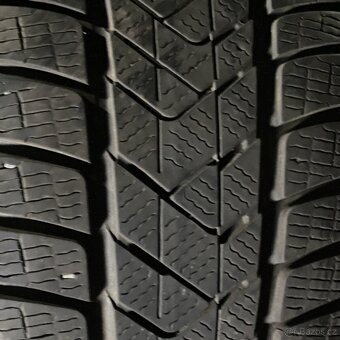 Zimní pneu 225/35 R19 RF 96H Pirelli Pirellimm - 2
