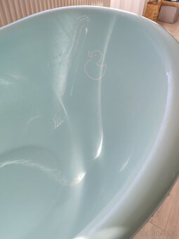 Vanička s podstavcem - 2