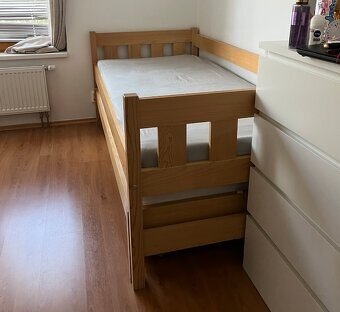 Postel s přistýlkou a šuplíky - 2