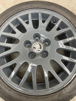 Prodám letní sadu kol R16 + pneu - 2
