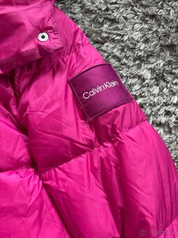 Calvin Klein péřová bunda - 2