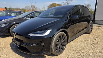 Tesla Model X Plaid 1020 koní - 2