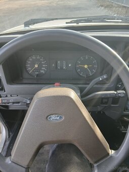 Ford Escort Mk3 - 2