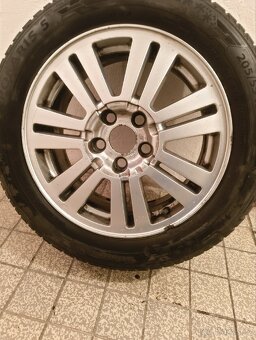 ALU kola 16" Ford 5x108 zimní pneu Barum Polaris 5 205/55/1 - 2