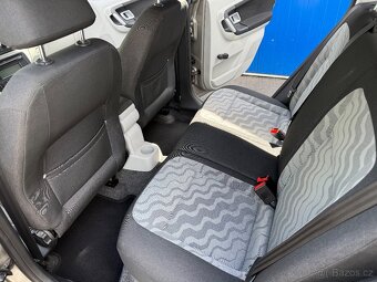 Škoda Fabia 1.6 mpi automat - 2