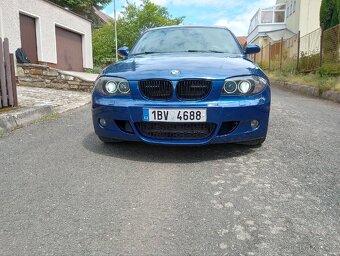 BMW 130i manuál - 2