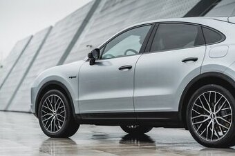 21" sada: 4x letní pneu MICHELIN, 4x senzory tlaku, 4x disk - 2