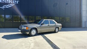 Mercedes-Benz 190E 2.6, manuál, původní SPZ - 2