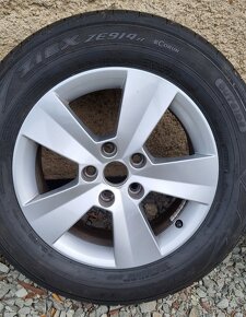 Alu disky škoda + Letní pneu falken 215 /60/ 16 - 2