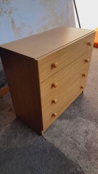 Komoda , skříňka, konferenční stolky, kulatý stůl - 2