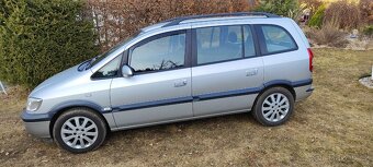 Opel Zafira - 2