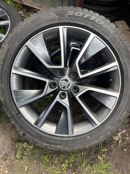 Alu 5/112 R18 ET45 - 2