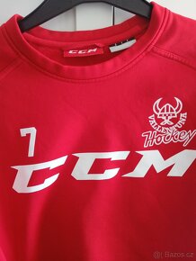 Prodám hokejové triko s dlouhým rukávem/mikinu CCM - 2